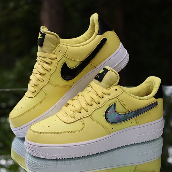 Nike Air Force 1 Low 07 Lv8 Yellow Pulse Men’s Size 8 - Picture 5 of 12